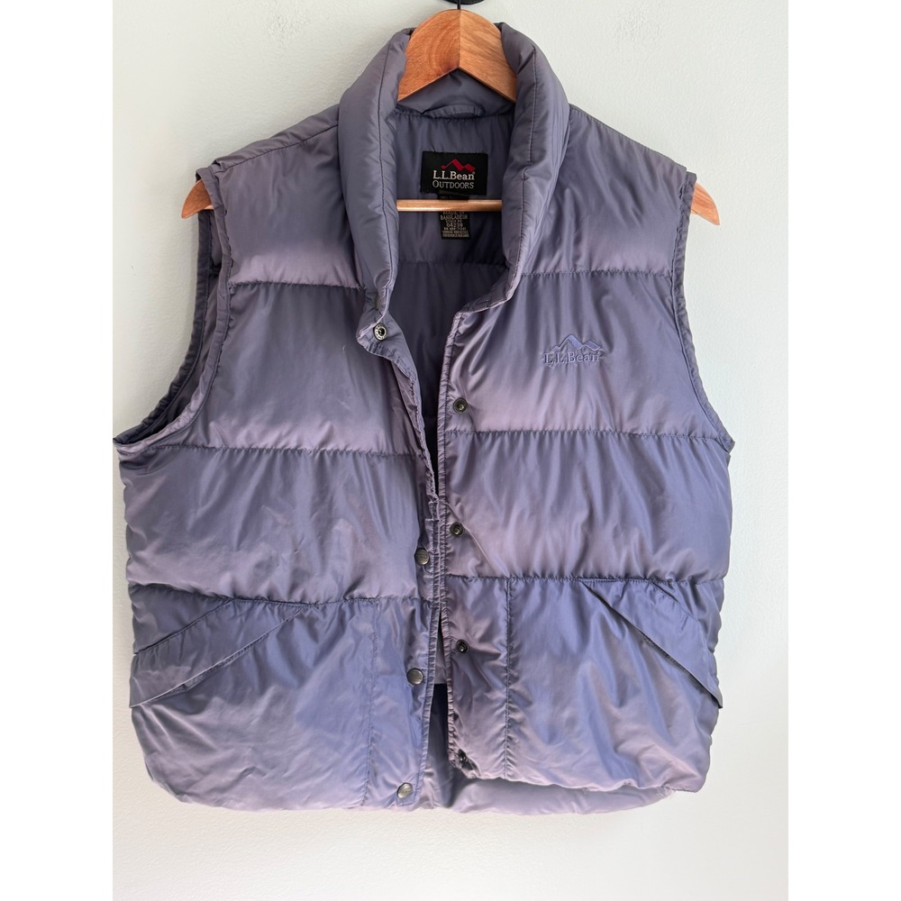 LL Bean Outdoors Women Medium Puffer Vest Down Insulated Purple Snap Front 04238